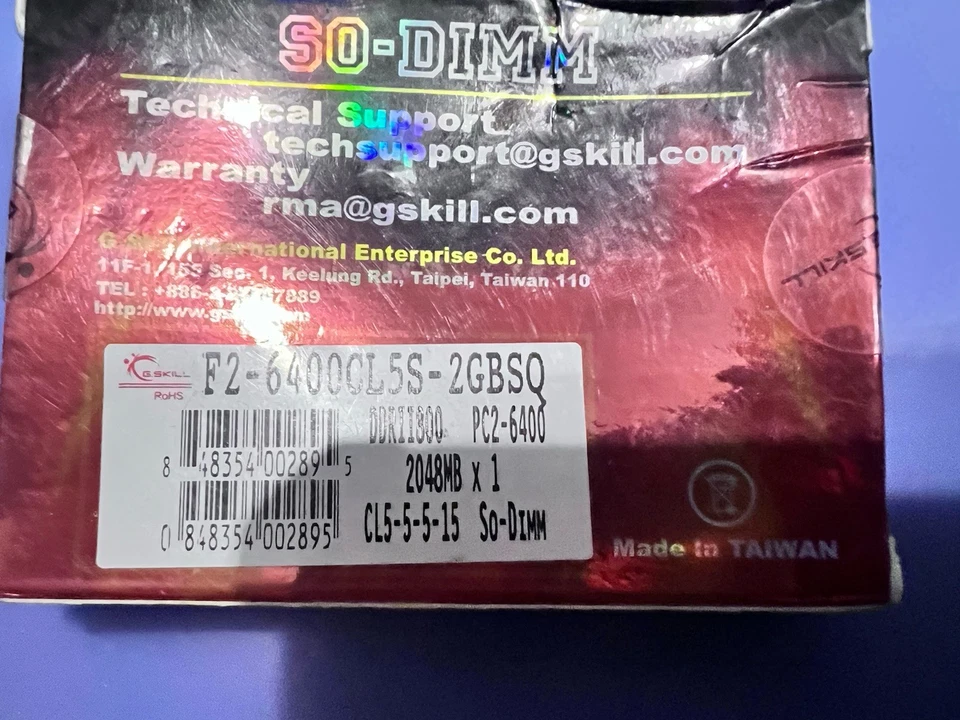 Memoria para portátil G.Skill 4 GB (2 GB x 2) DDR2-800 mhz PC2-6400 F2-6400CL5D-4GBSQ SODIMM Foto 2 de 4