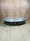 Vintage Pyrex Black & White Snowflake Oval Divided Casserole Dish 1 1/2 qt W/Lid