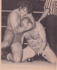 Dory Funk Jr Signed 1980s 4x5 NWA Magazine Wrestling Trading Card Wrestling WWF