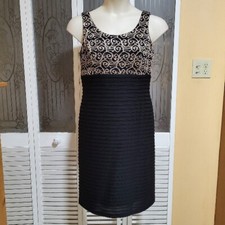 R M Richards Ladies Beautiful Black Gold Sequin Dress - Size 12