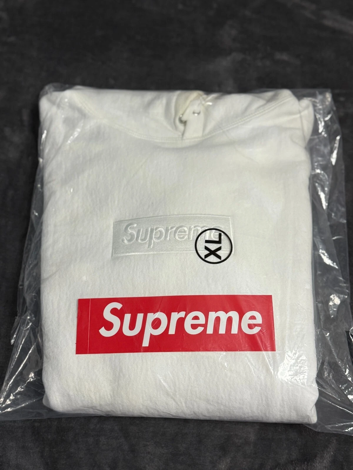 Supreme   Sweat à capuche blanc logo boîte FW23 taille XL   Sac d'origine