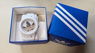 Adidas Originals Unisex White Silicone Stainless Sport Watch Analog ADH9084