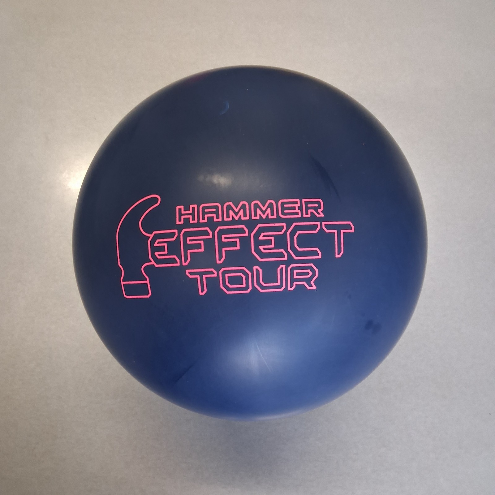 Hammer Effect Tour   bowling ball 15 LB    new in box    #08