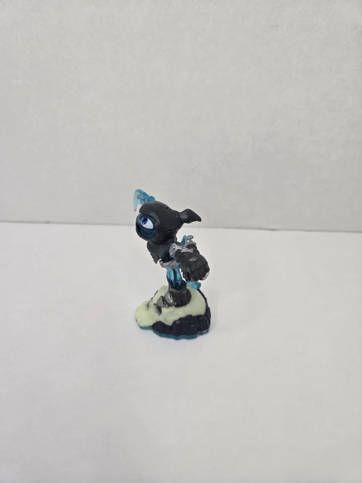 Skylanders Swap Force Undead Lightcore Grim Creeper 2013 Foto 4 de 4