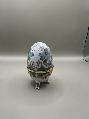 Porzellan Ei Schmuckschatulle floral aufklappbar