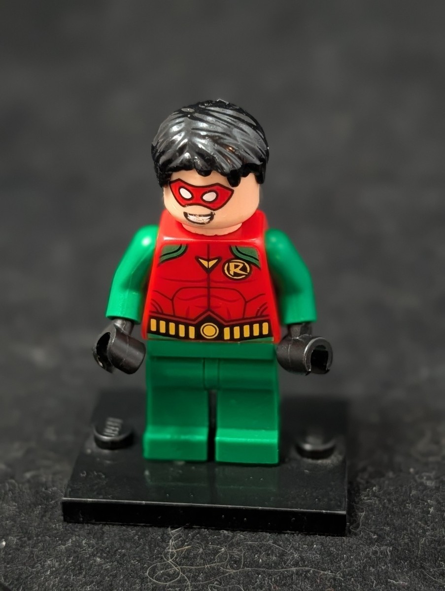 LEGO Robin Minifigure Super Heroes Batman II 10753 211902 sh0514