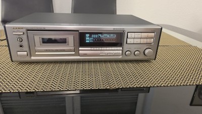 Onkyo TA 2830, top Kassettendeck