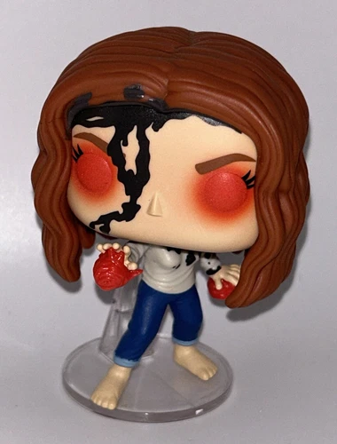Funko Pop! Doctor Strange Wanda Maximoff #1216 (EE Exc) (Glow) Vinyl Figure