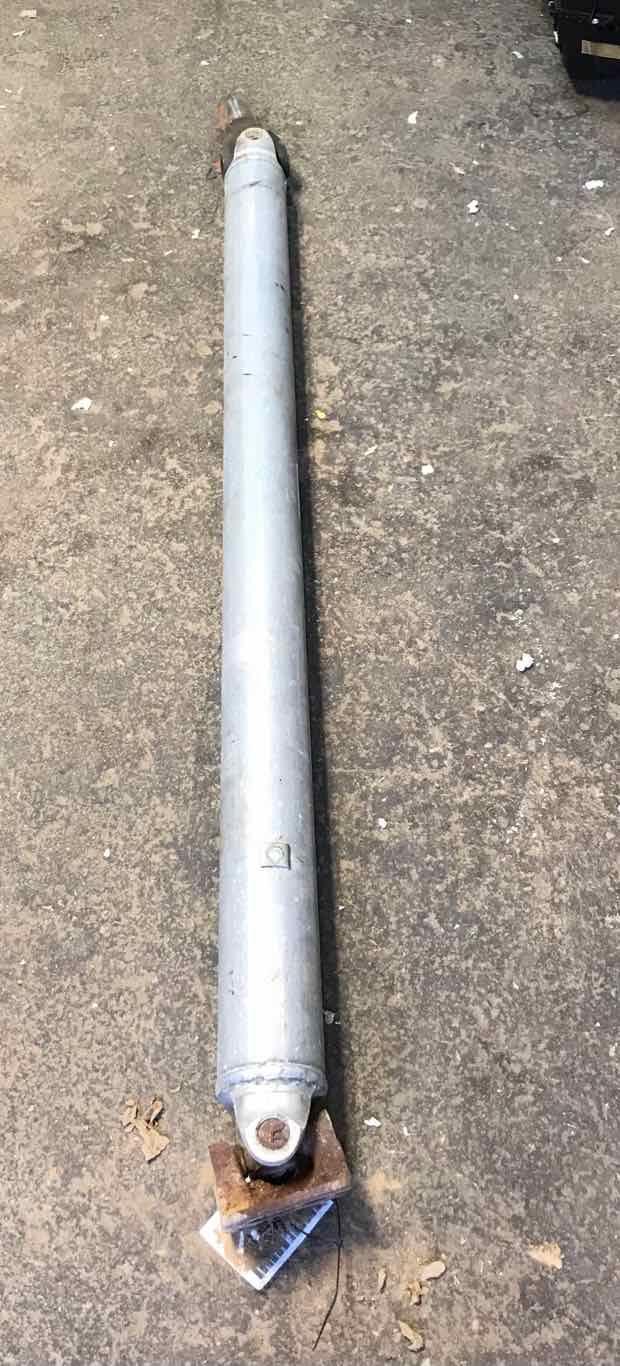 F-250 Super Duty Rear Driveshaft Assembly (11-16 4WD F-250 Super Duty