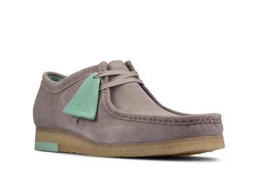 grey clarks wallabees