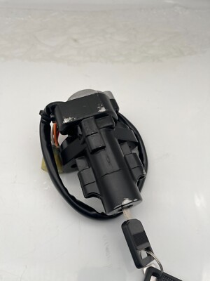 Suzuki GSF 600 S Bandit GSX-R 1100 Zündschloss Ignition switch #23019