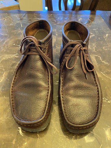 silver wallabees