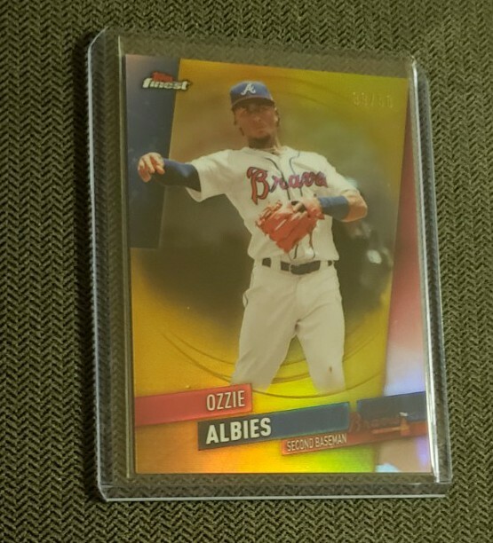 2019 Topps Finest Gold Refractor /50 Ozzie Albies #59 (2nd Year)