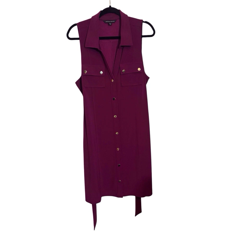 Vestido Boston Proper grande púrpura Beyond Travel con cuello y cinturón abotonado Foto 3 de 4