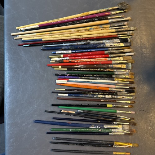 New And Used Artist Brushes, Winsor Newton, Grumbacher, And Many More