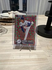 Yoshinobu Yamamoto [Holiday Dots Green Pink] #90 2026 Topps