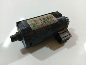 882914 Fahrersitz Stellmotor+ 8-82914  5609720 Volkswagen Bora DE2632733-47