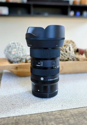 Sigma 17-40mm f/1.8 DC Art Lens (Canon RF) - Excellent Condition