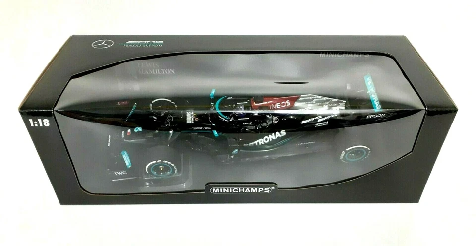 1/18 Mercedes AMG W12 E Performance GP Bahrain 2021 F1 by Minichamps 110210144 - Image 2 of 4