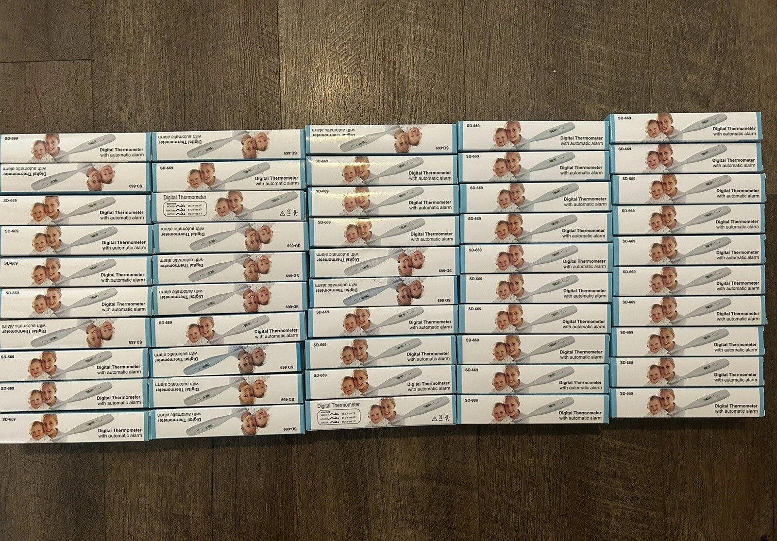 Resellers-Digital Oral LCD Fever Thermometer Adult, Baby, Kids (Bulk) 90 boxes
Opens in a new window