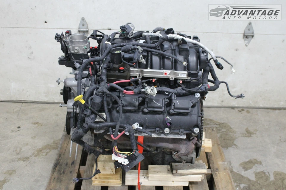 2018 DODGE RAM 1500 5.7L V8 OHV HEMI ENGINE MOTOR BLOCK 176K MDS VVT (EZH) OEM - Image 4 of 4
