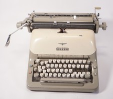 True Vintage Adler Universal Máquina De Escribir Antigua De Palanca Pesada