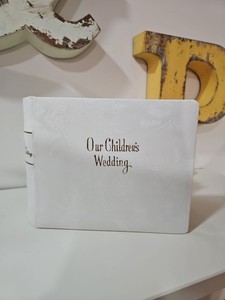 Used Vintage 70s White Floral Pattern Parent Mini Wedding Photo Album 