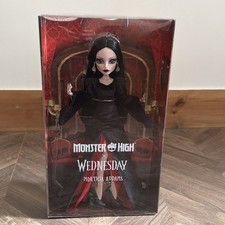 Monster High Wednesday Morticia Addams Skullector bambola in mano spedizione in giornata