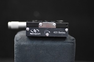 Newport 423 Linear Stage (3" x 3" / Travel: 1/2")