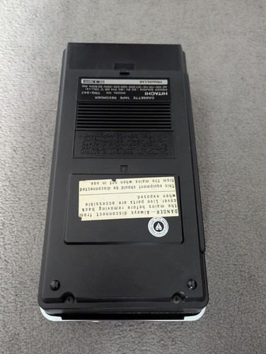 Enregistreur cassette Hitachi TRQ-247 - Photo 3/3