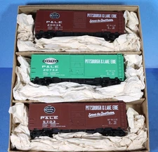 Set of 3 Accurail HO Scale NYC PL&E Pittsburg & Lake Erie Boxcars Kits 3305