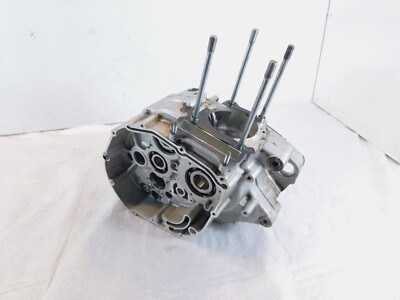 2004-2010 Suzuki GZ250 Marauder 250 Engine Motor Housing