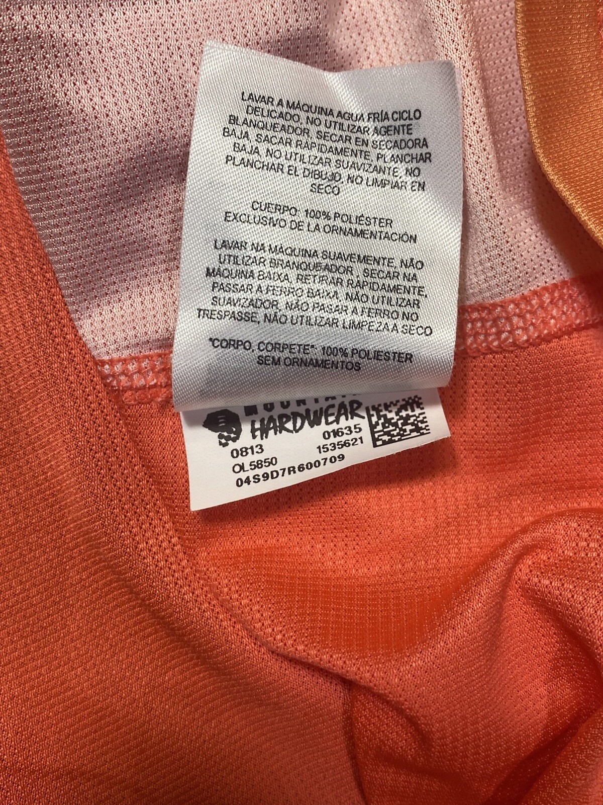 Mountain Hardware Quarter Zip Pull Over Base Laye… - image 9