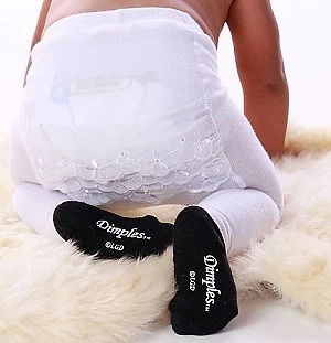 DOLLY AND DIMPLES Baby Mädchen weiße Strumpfhose Rüschen unten schwarz Mary Jane Dolly und Grübchen Strumpfhose