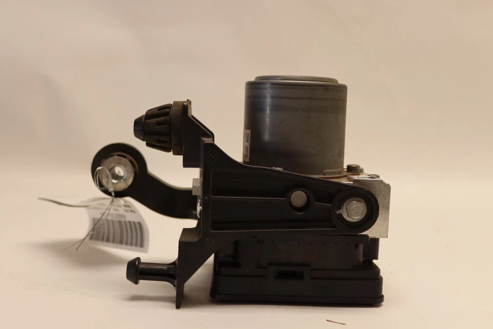 2020-2021 BUICK ENCLAVE FWD POWER ANTI LOCK ABS BRAKE PUMP PRE-CRASH SYSTEM OEM - Image 4 of 4