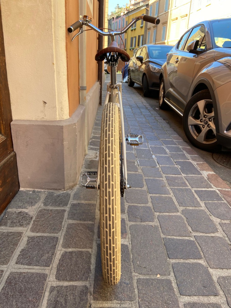 890018_7