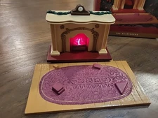 Hallmark The Bearingers Flickering Light Fireplace 1993 Christmas #4