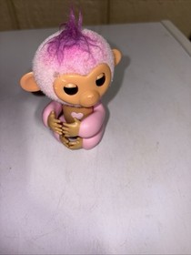 Fingerlings Interactive Baby Monkey Toy Harmony Pink 5"