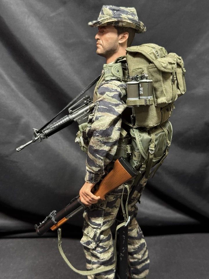 1/6 US ARMY SPECIAL FORCES VIETNAM JUNGLE OPERATIONS BANDIT JOE'S CUSTOM - Image 3 of 4
