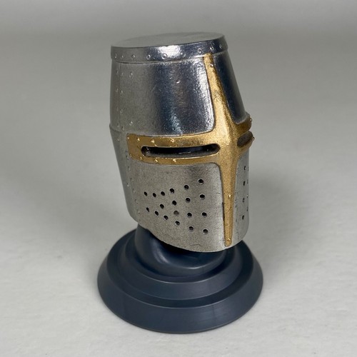 Franklin Mint 1981 Medieval Knight Crusader Mini Helmet w/ Stand