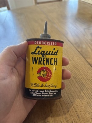 Rare Oiler LIQUID WRENCH SUPER RUST SOLVENT DEODORIZED Oval 3oz Lead Top Oil Tin