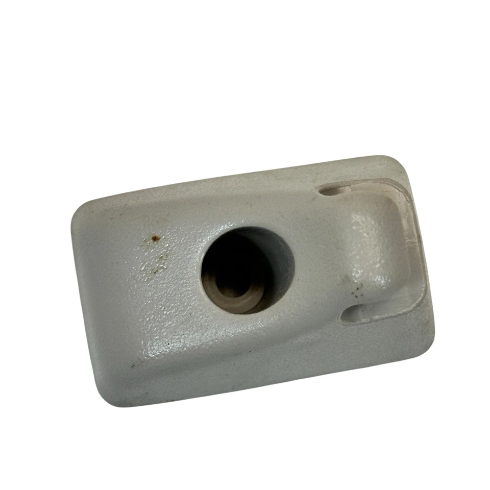 Pontiac G5 Cobalt 2008 OEM parasol izquierdo o derecho soporte de clip 05 06 07 08 09 10 Foto 3 de 4