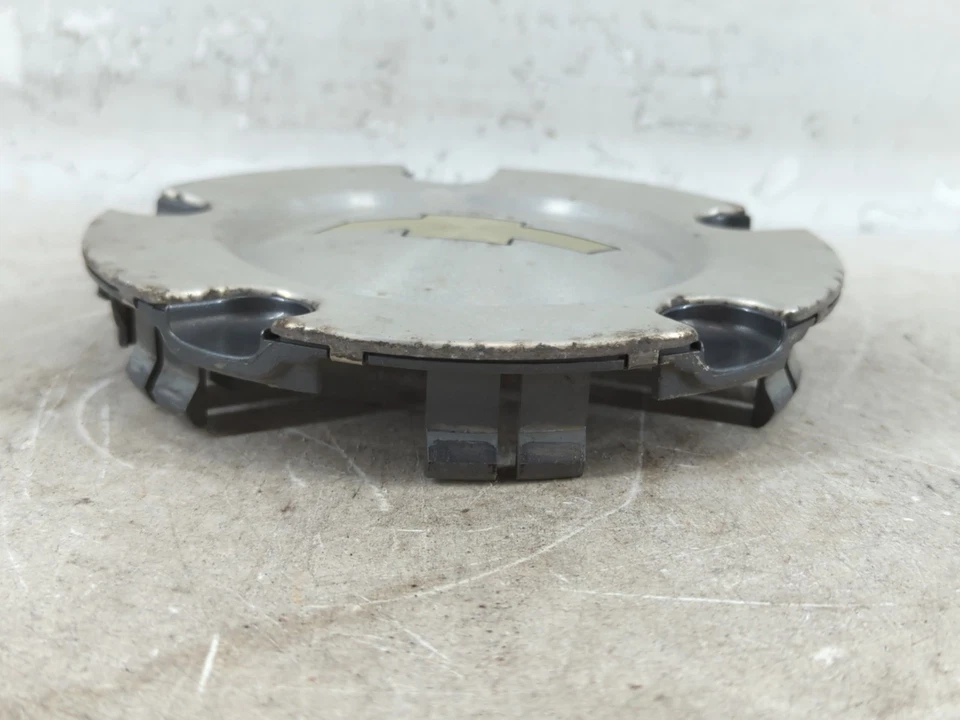 Chevrolet Trail Blazer 2006 tapa central fabricante original LVRUK Foto 4 de 4