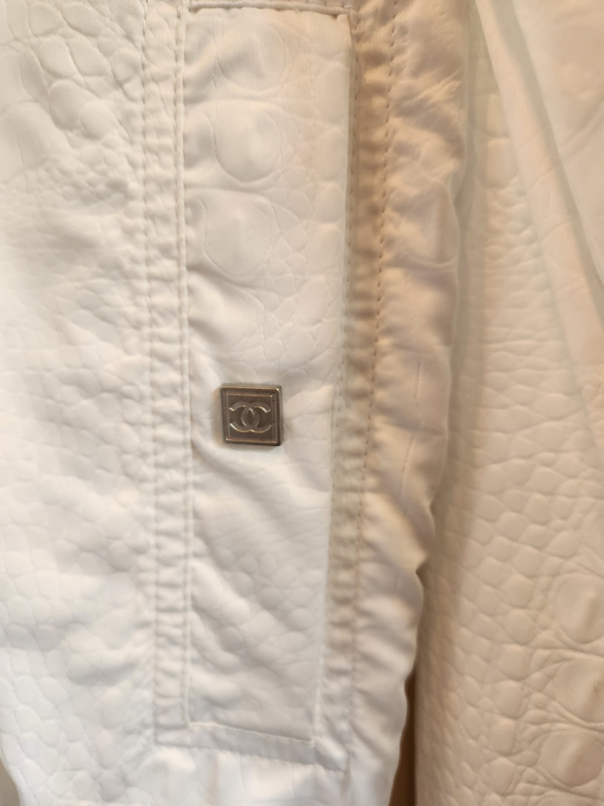 Chanel White Polyester Lightweight Jacket With Ho… - image 3