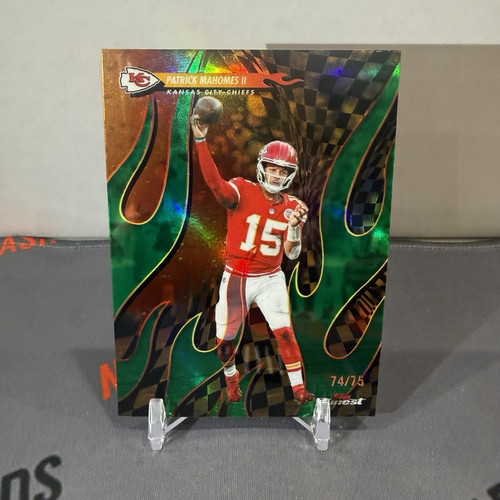 Topps 2025 Finest Patrick Mahomes II Torchers #T-20 Green Refractor /75 Chiefs