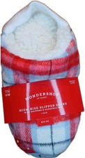 Wondershop Slippers size S/M 5-7 - Plaid/Red/Non-slip Grippers/Slipper Socks NEW