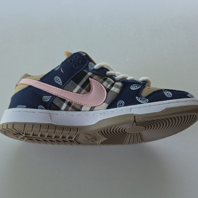 Nike Men's Dunk Low Low Top Lace-Up Sneakers Paisley Blue Tan Black Pink