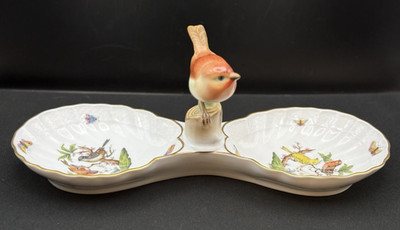 HEREND ROTHSCHILD BIRD 2 PART RELISH DISH WITH CENTER BIRD 13'' 7530