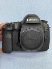 Canon EOS 5DSR 50.6MP Digital SLR DSLR Camera (Body) with Accessories -95% New
