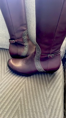 John Fluevog Women's Freedom Tall Leather  Boots with Rivets Size 6.5